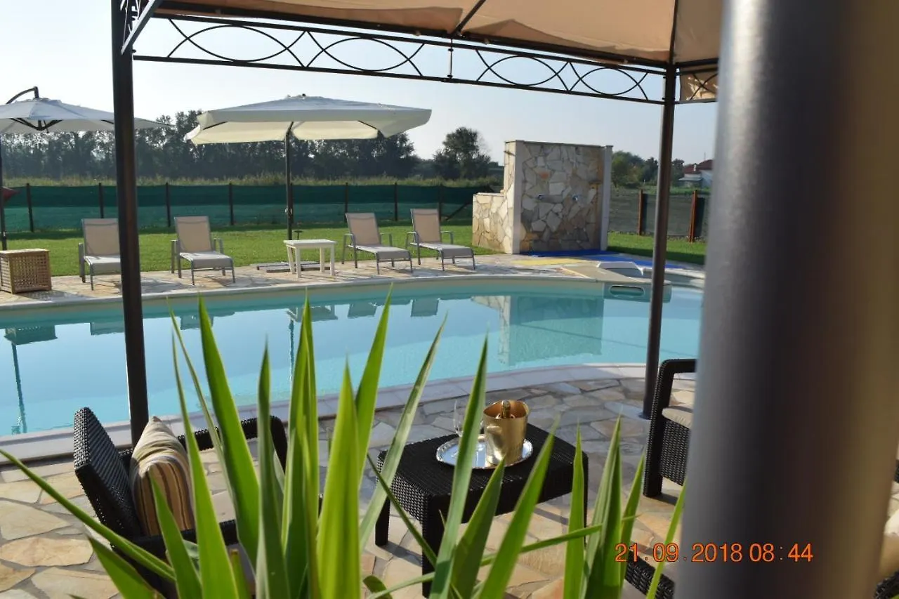 Villa Posta Vecchia Loreo Italy